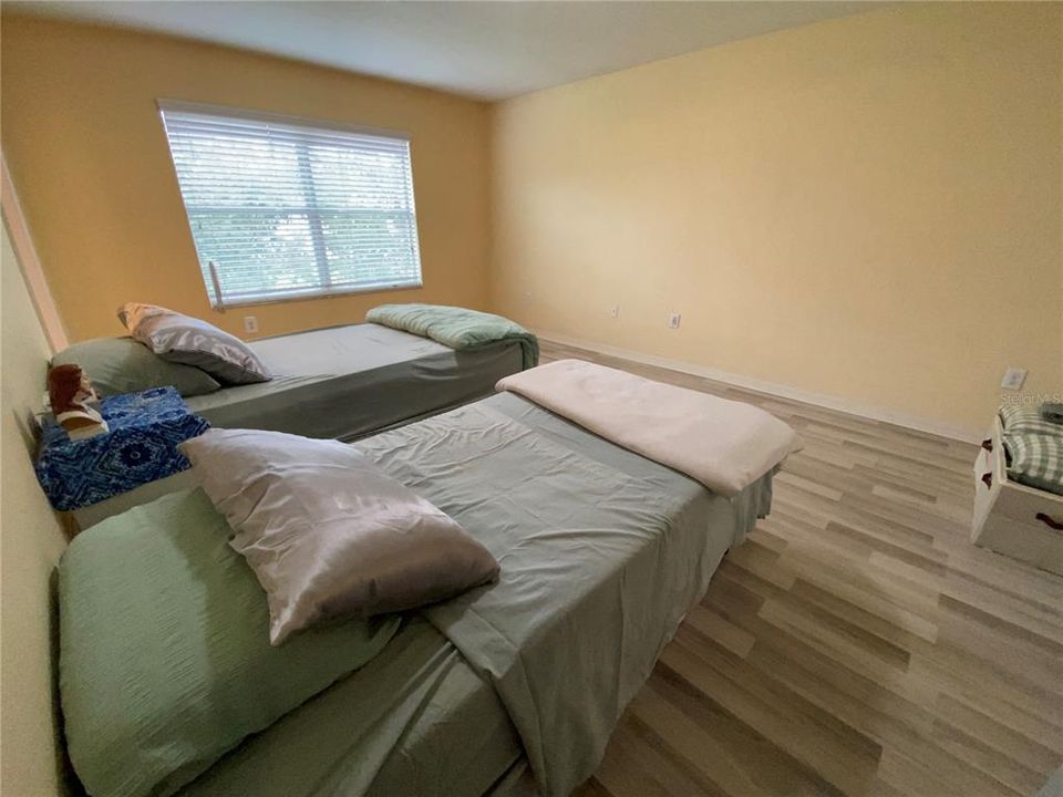For Sale: $245,000 (3 beds, 2 baths, 1787 Square Feet)