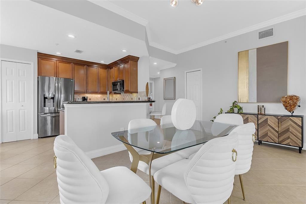 En Venta: $375,000 (3 camas, 2 baños, 1419 Pies cuadrados)