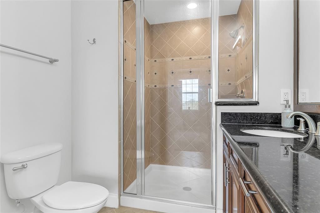 En Venta: $375,000 (3 camas, 2 baños, 1419 Pies cuadrados)