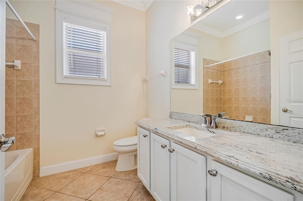 For Sale: $919,000 (4 beds, 4 baths, 4452 Square Feet)