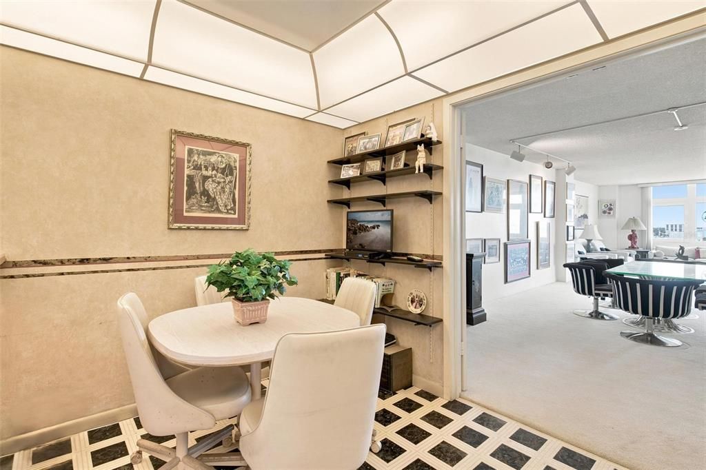 En Venta: $399,000 (2 camas, 2 baños, 1634 Pies cuadrados)