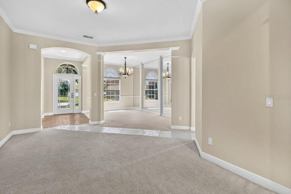 For Sale: $669,000 (5 beds, 3 baths, 3279 Square Feet)