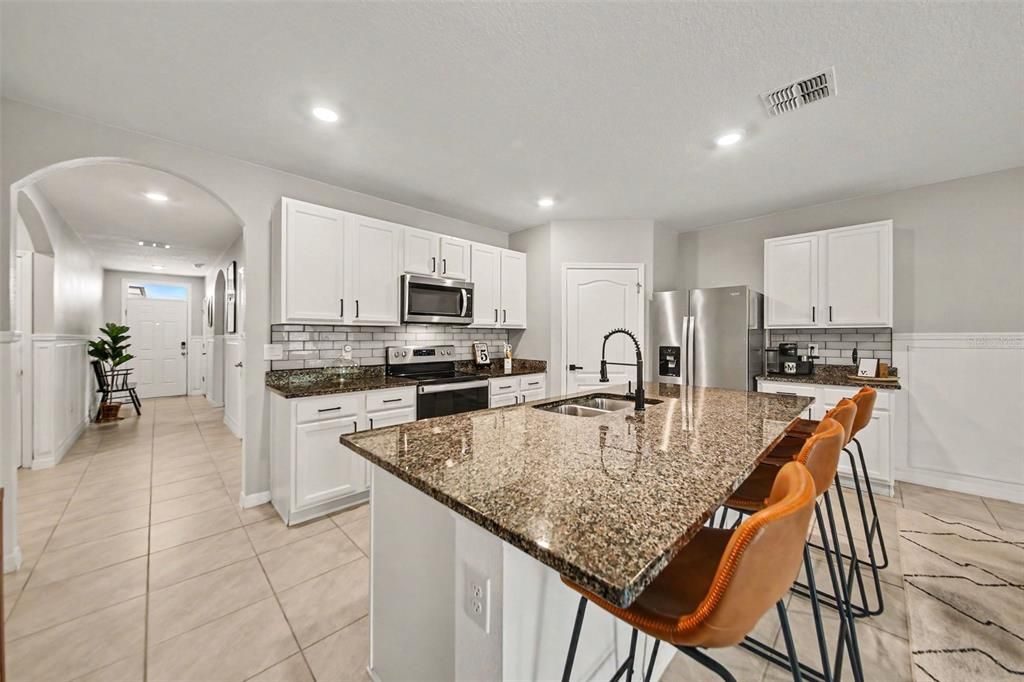 For Sale: $420,000 (4 beds, 2 baths, 1830 Square Feet)