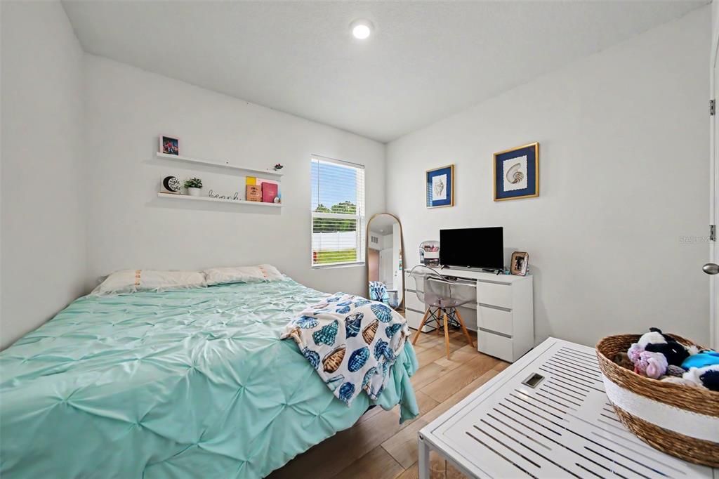 For Sale: $420,000 (4 beds, 2 baths, 1830 Square Feet)