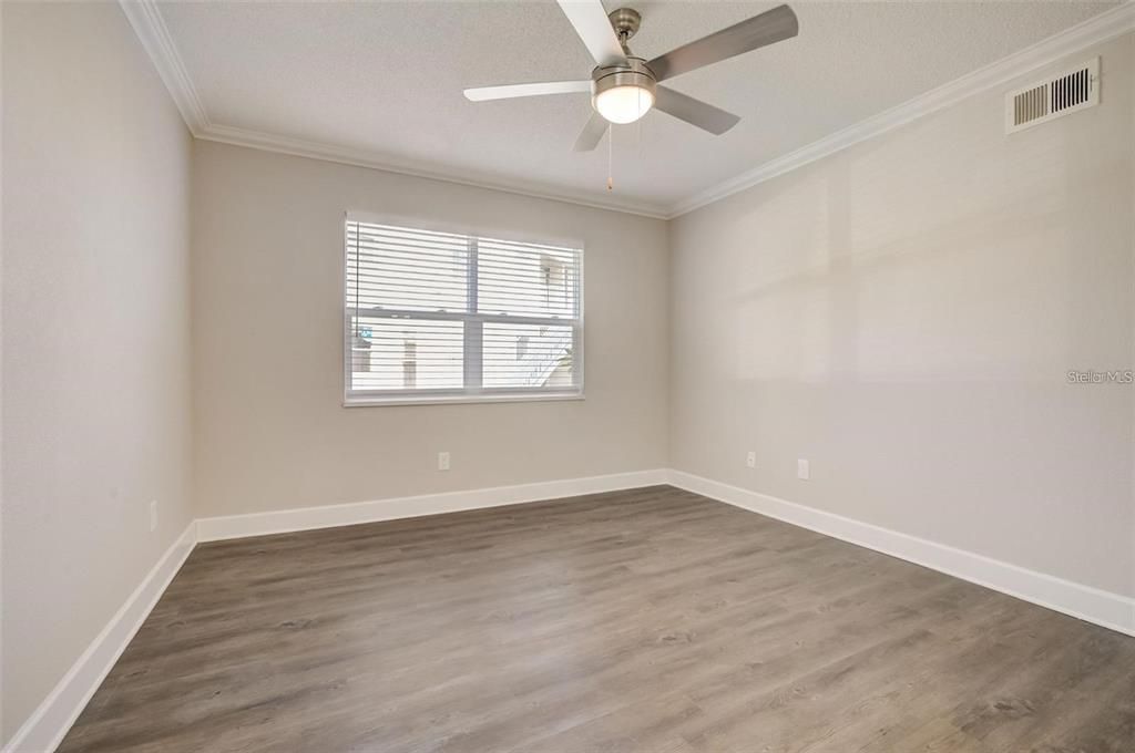 For Rent: $1,750 (2 beds, 2 baths, 930 Square Feet)