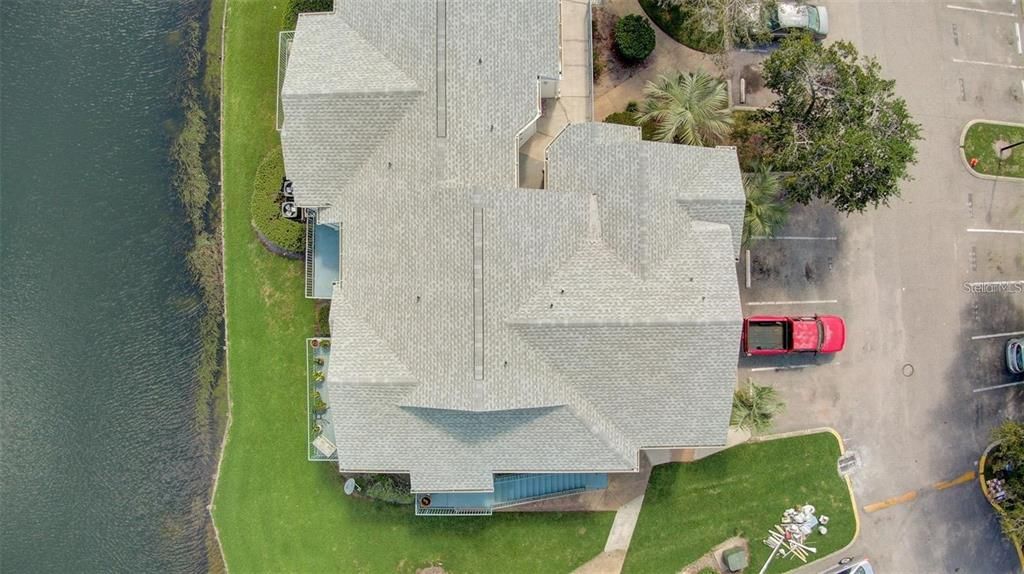 For Rent: $1,750 (2 beds, 2 baths, 930 Square Feet)