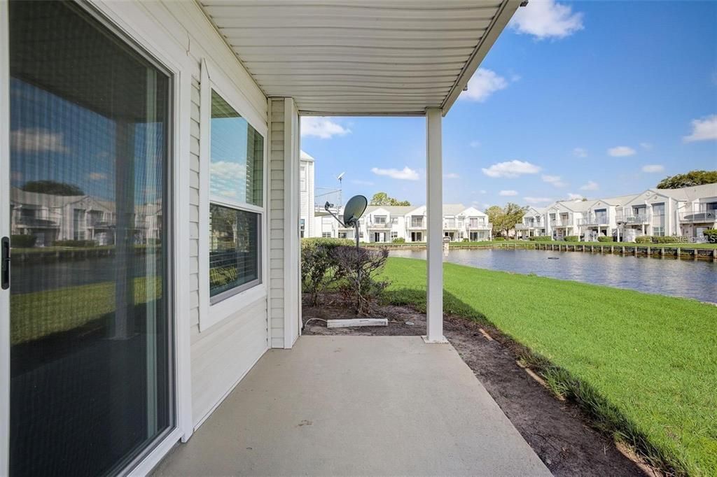 For Rent: $1,750 (2 beds, 2 baths, 930 Square Feet)