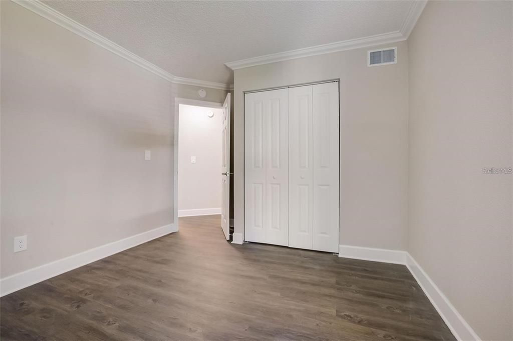 For Rent: $1,750 (2 beds, 2 baths, 930 Square Feet)