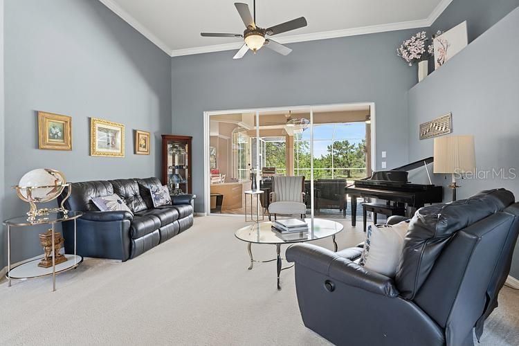 For Sale: $625,000 (3 beds, 3 baths, 3262 Square Feet)