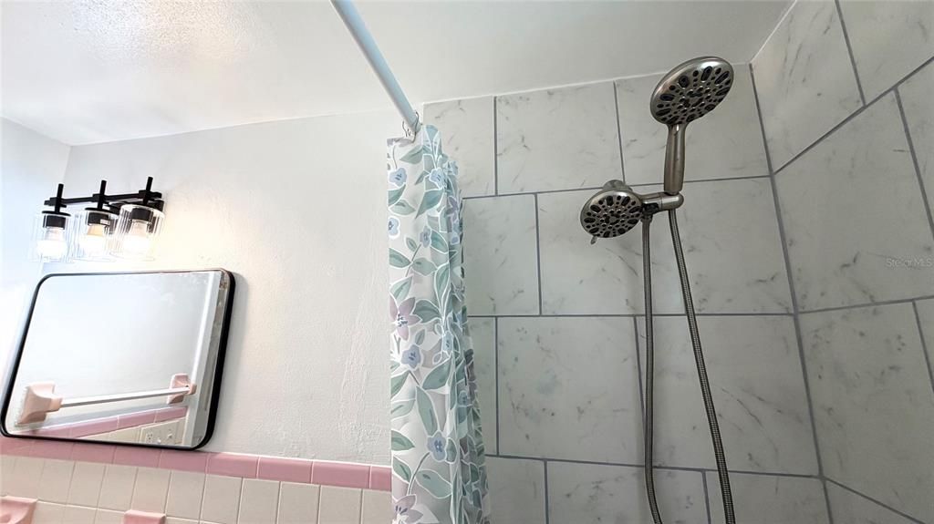 В аренду: $1,650 (3 спален, 2 ванн, 1266 Квадратных фут)