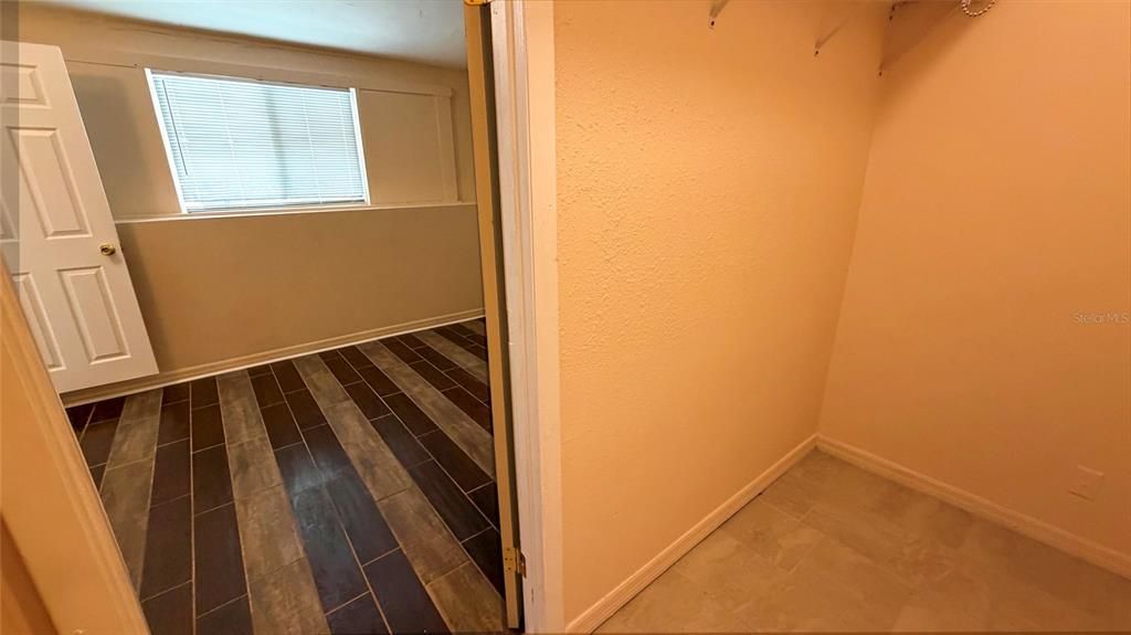 В аренду: $1,650 (3 спален, 2 ванн, 1266 Квадратных фут)