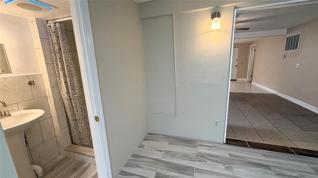 В аренду: $1,650 (3 спален, 2 ванн, 1266 Квадратных фут)