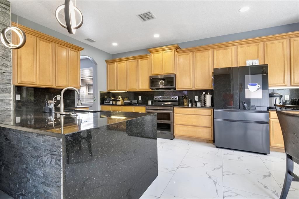 For Sale: $669,900 (5 beds, 3 baths, 3439 Square Feet)