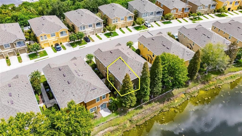 На продажу: $210,000 (2 спален, 2 ванн, 1260 Квадратных фут)