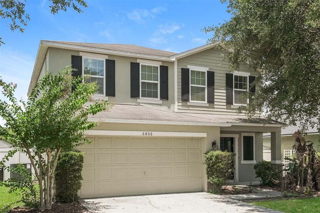 For Sale: $325,000 (4 beds, 2 baths, 2324 Square Feet)