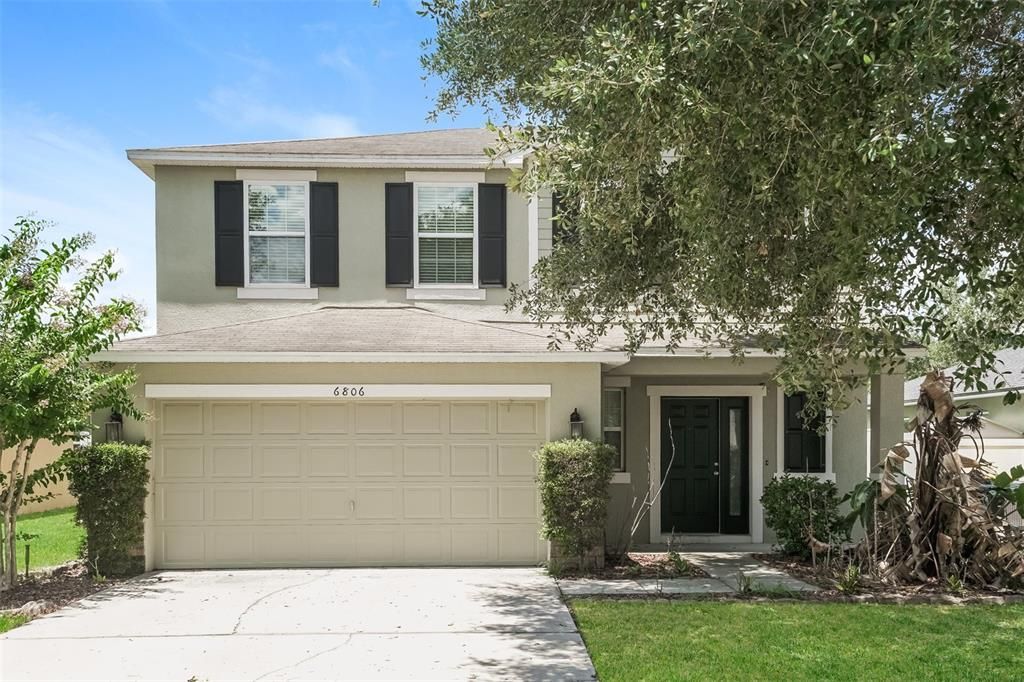 For Sale: $325,000 (4 beds, 2 baths, 2324 Square Feet)