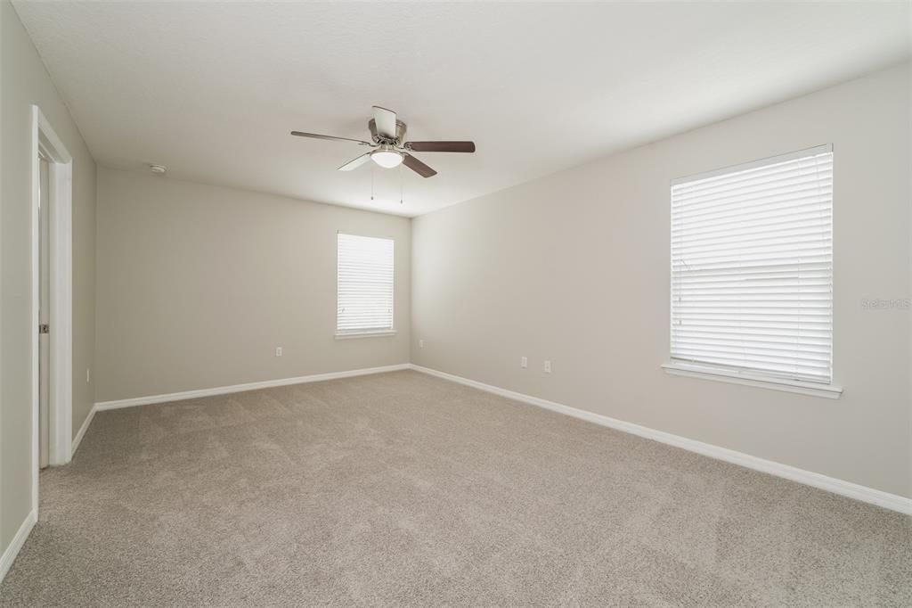 For Sale: $325,000 (4 beds, 2 baths, 2324 Square Feet)