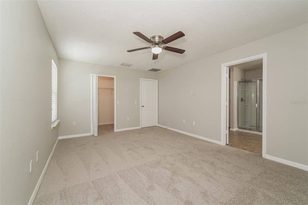 For Sale: $325,000 (4 beds, 2 baths, 2324 Square Feet)