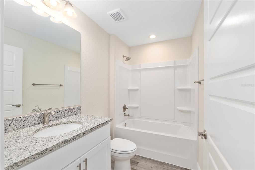 For Sale: $284,000 (3 beds, 2 baths, 1453 Square Feet)