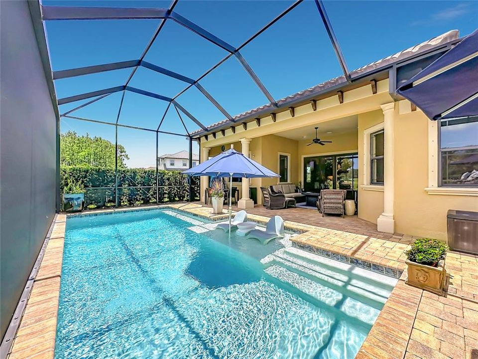 En Venta: $799,000 (3 camas, 2 baños, 2002 Pies cuadrados)