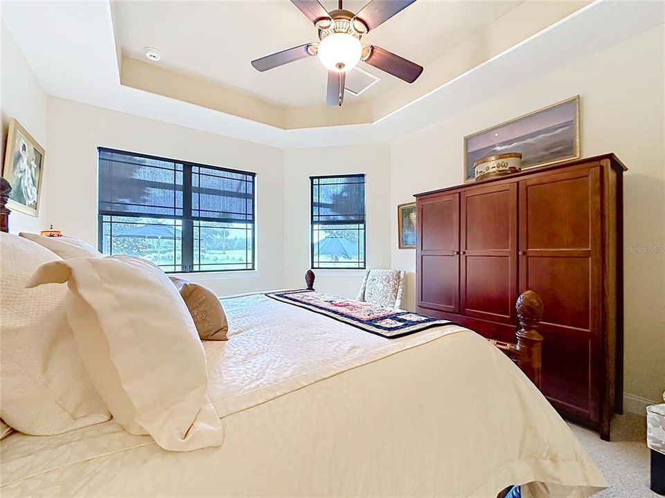 En Venta: $799,000 (3 camas, 2 baños, 2002 Pies cuadrados)