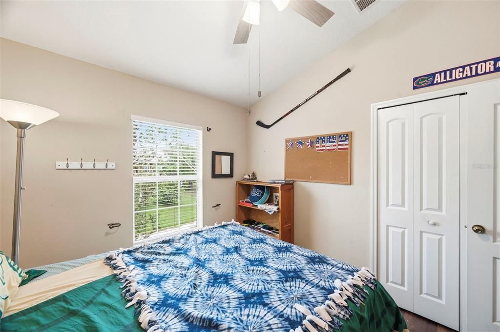 Activo con contrato: $229,900 (3 camas, 2 baños, 1686 Pies cuadrados)