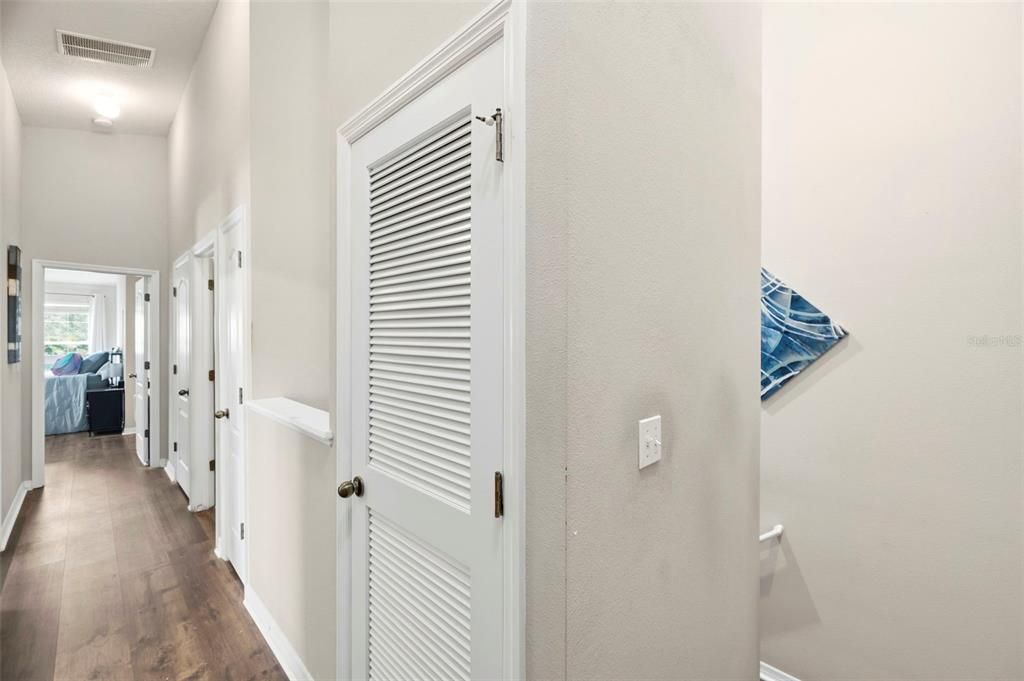 Activo con contrato: $229,900 (3 camas, 2 baños, 1686 Pies cuadrados)