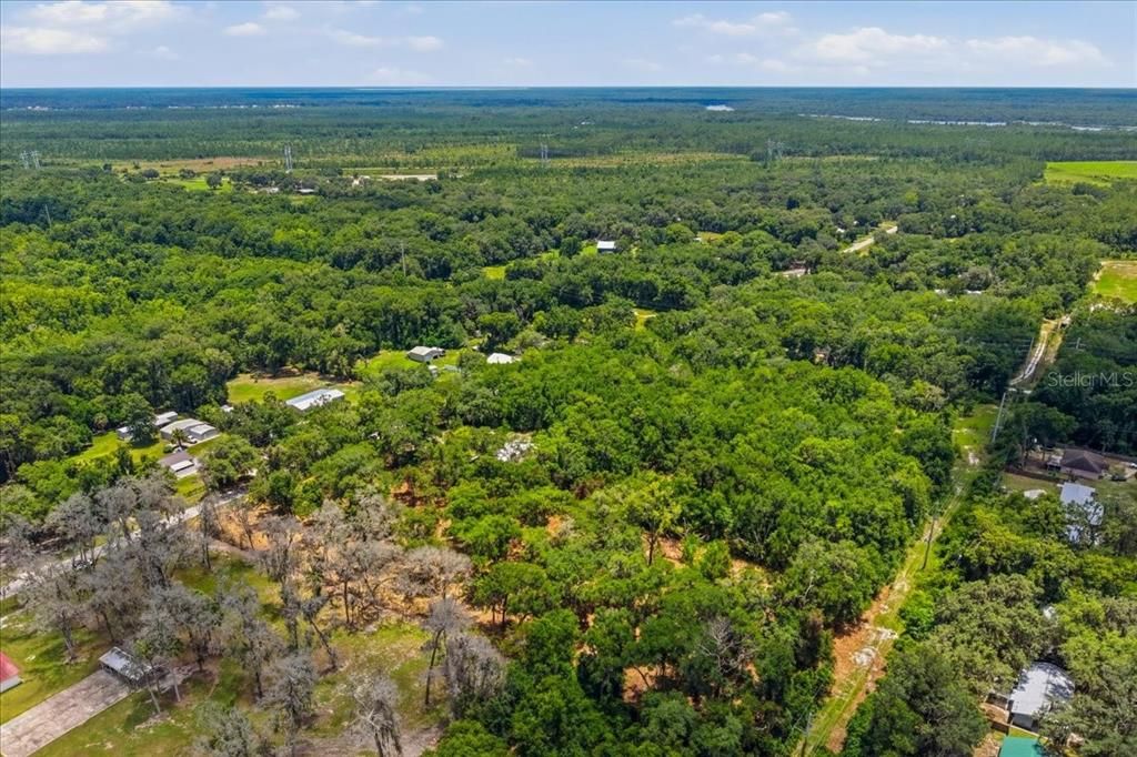 На продажу: $89,000 (2.92 acres)