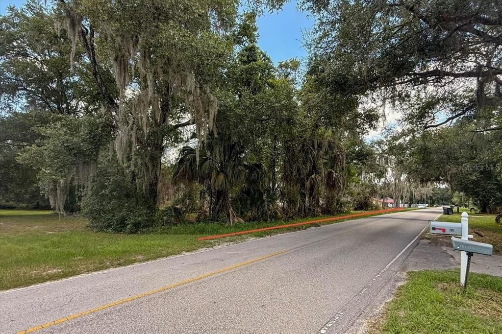 На продажу: $89,000 (2.92 acres)