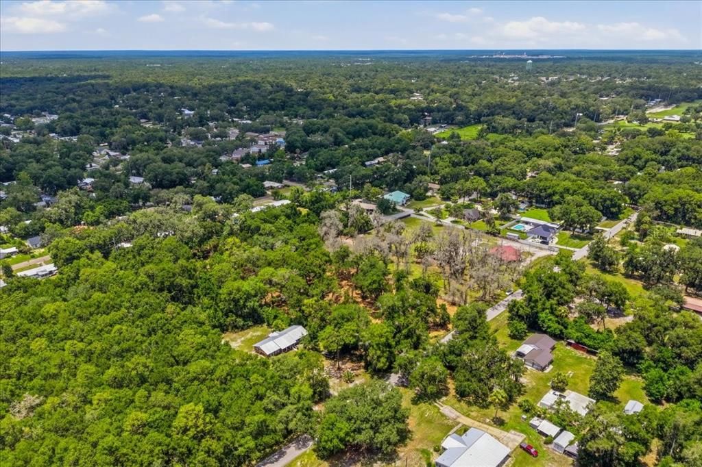 На продажу: $89,000 (2.92 acres)