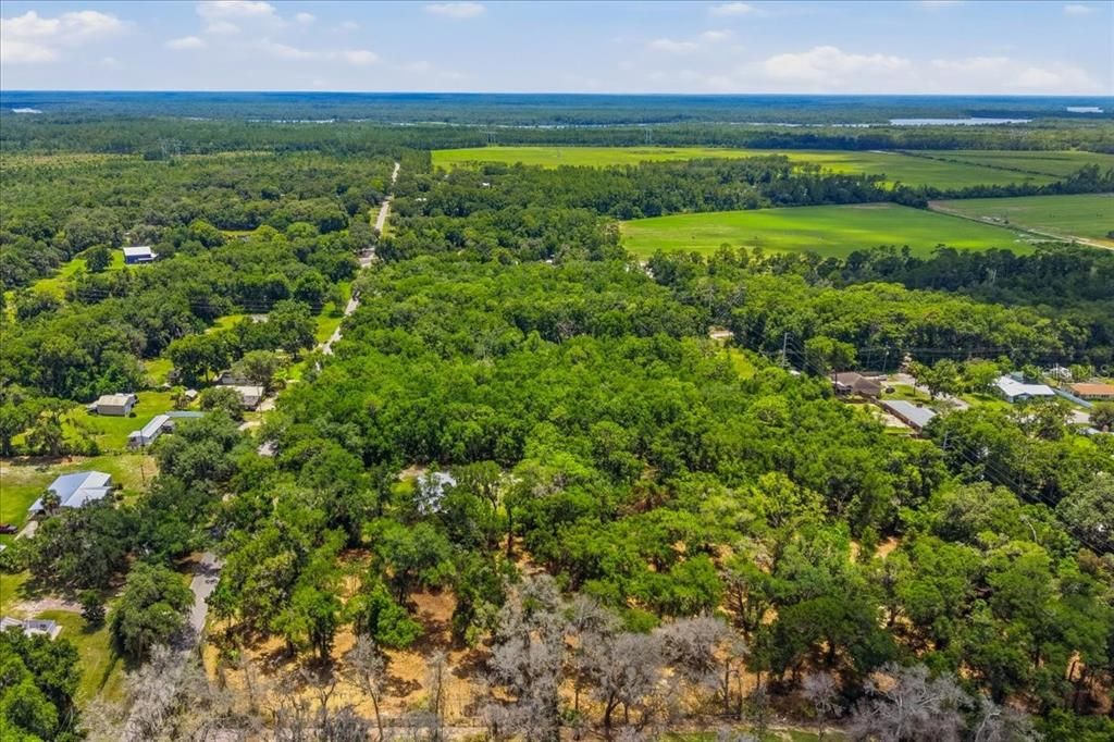 На продажу: $89,000 (2.92 acres)