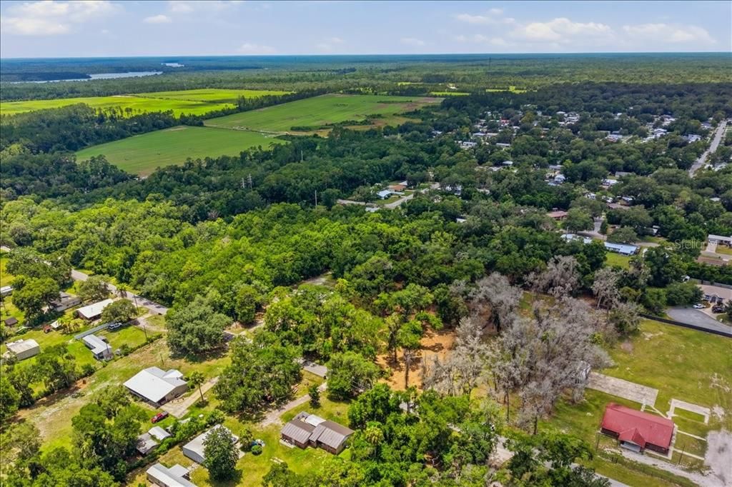 На продажу: $89,000 (2.92 acres)