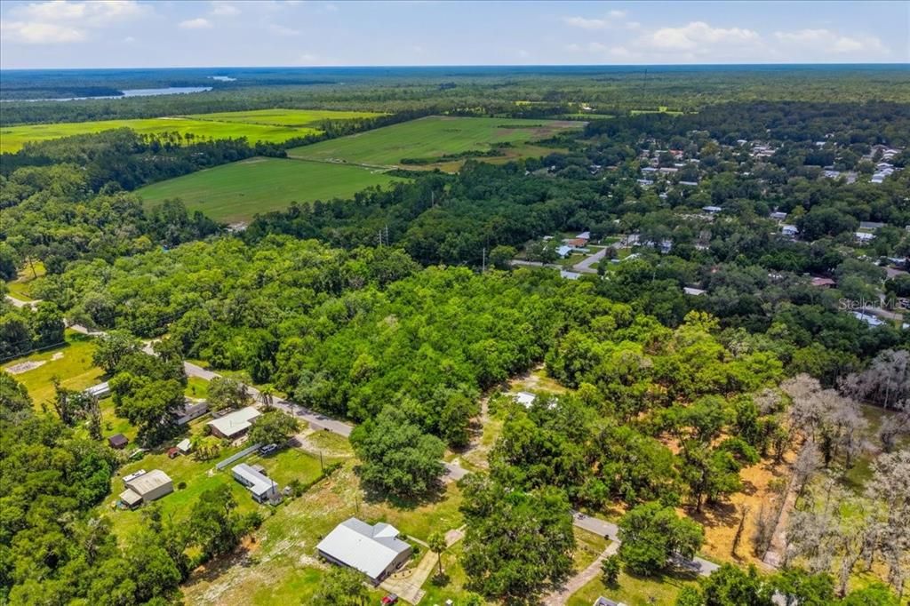 На продажу: $189,000 (5.79 acres)