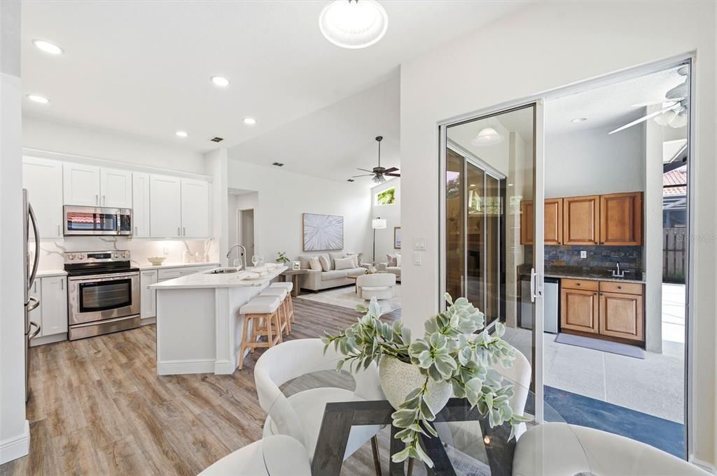 Active With Contract: $887,000 (3 beds, 3 baths, 2018 Square Feet)
