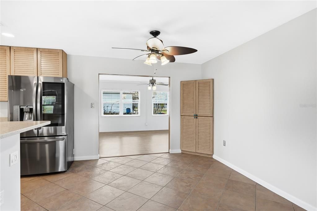 For Rent: $2,600 (3 beds, 2 baths, 1594 Square Feet)