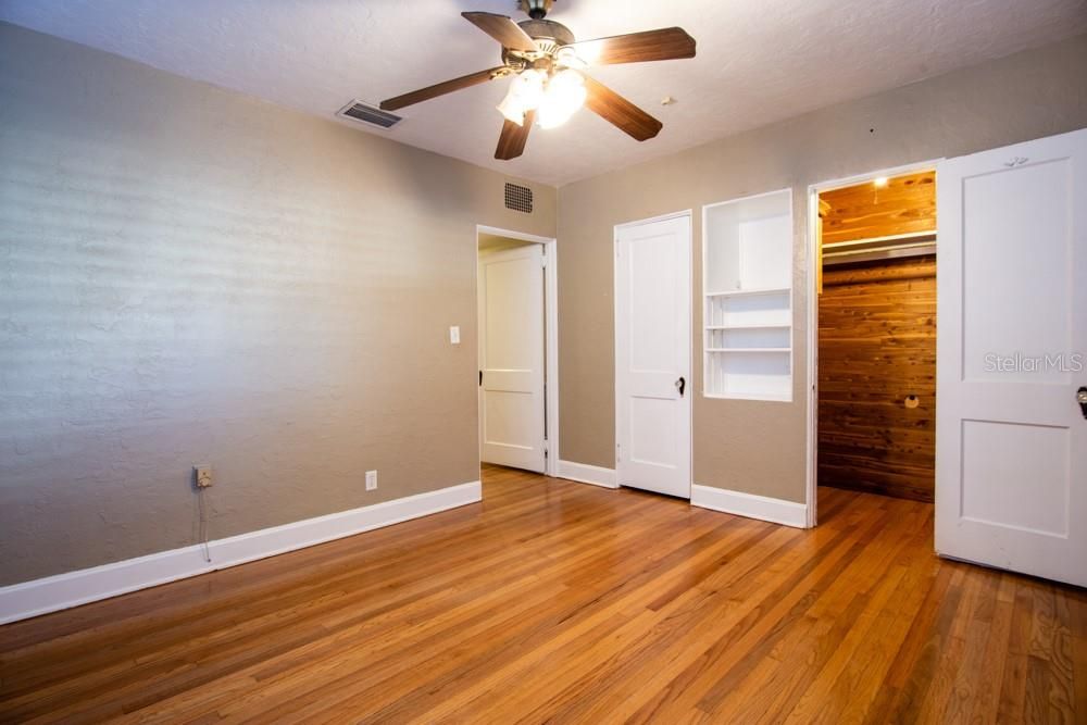 For Rent: $2,850 (3 beds, 2 baths, 1850 Square Feet)
