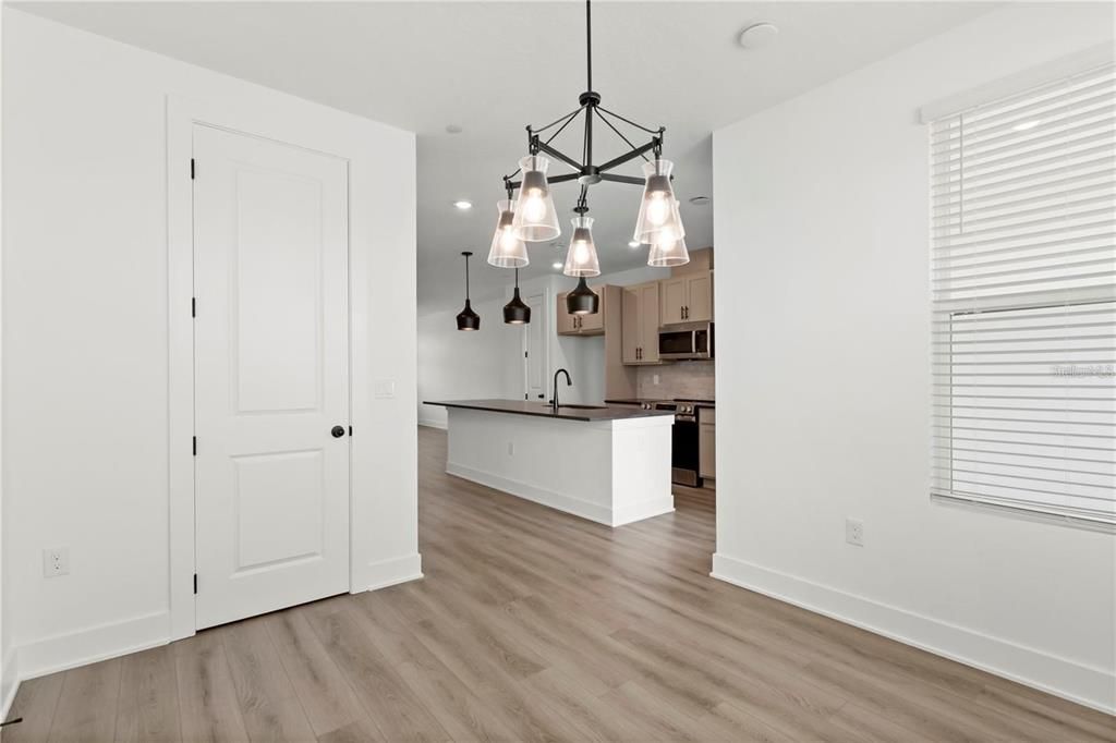 For Rent: $3,100 (3 beds, 3 baths, 1936 Square Feet)