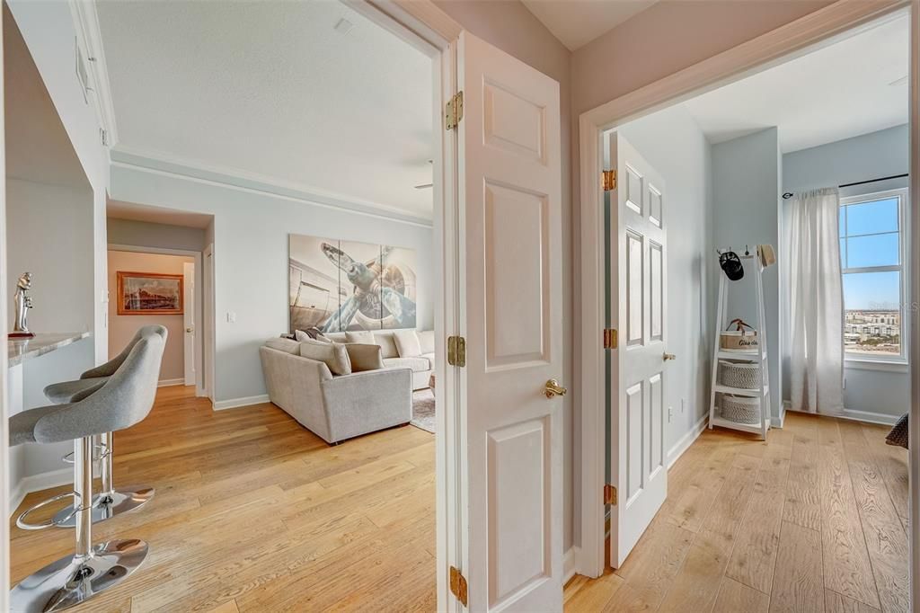 For Rent: $3,500 (2 beds, 2 baths, 1170 Square Feet)