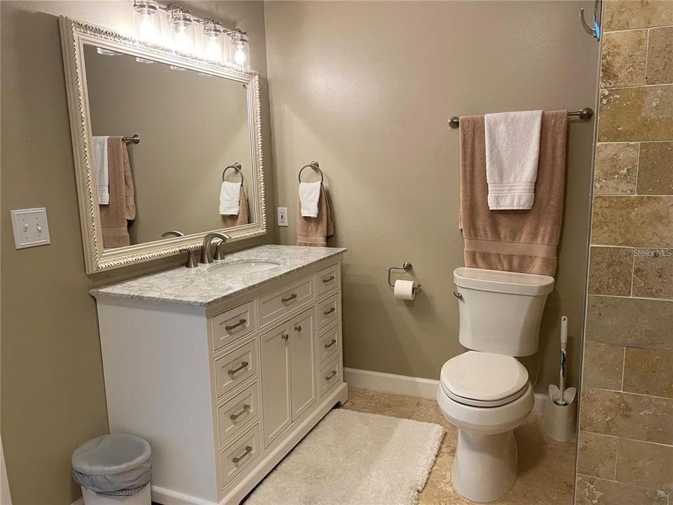 For Rent: $3,500 (2 beds, 2 baths, 1170 Square Feet)