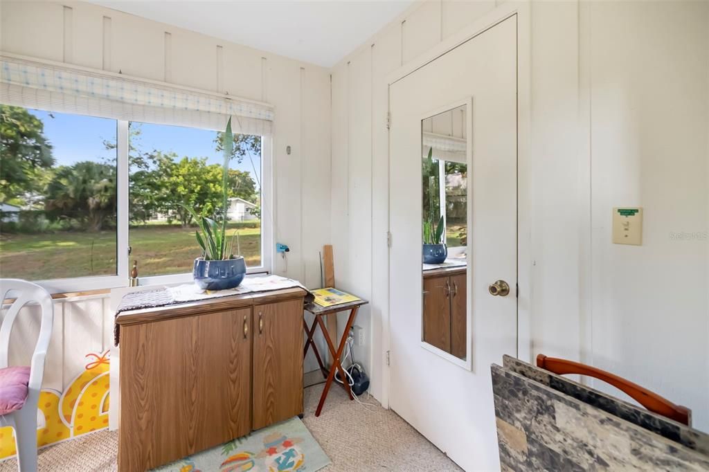 For Sale: $200,000 (2 beds, 2 baths, 1258 Square Feet)