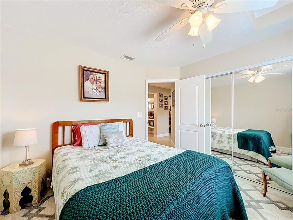 For Sale: $412,000 (3 beds, 2 baths, 1563 Square Feet)