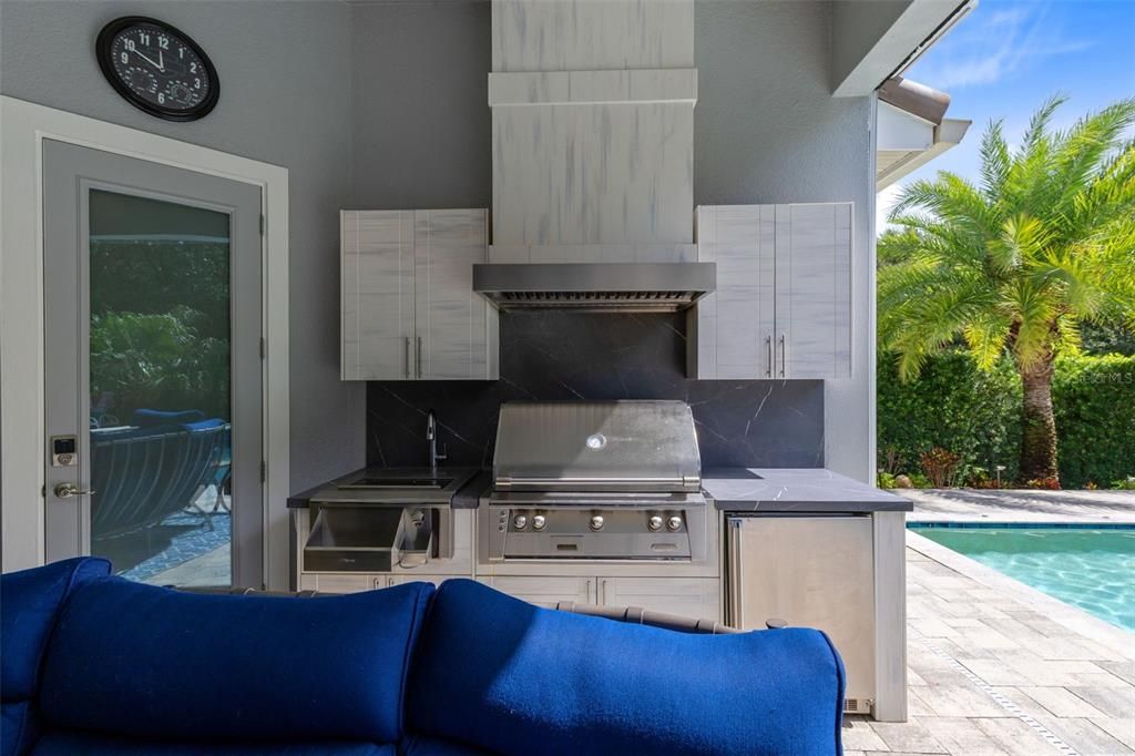 For Sale: $1,425,000 (4 beds, 4 baths, 3496 Square Feet)