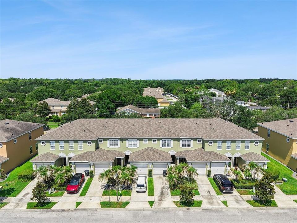 For Sale: $299,500 (2 beds, 2 baths, 1293 Square Feet)