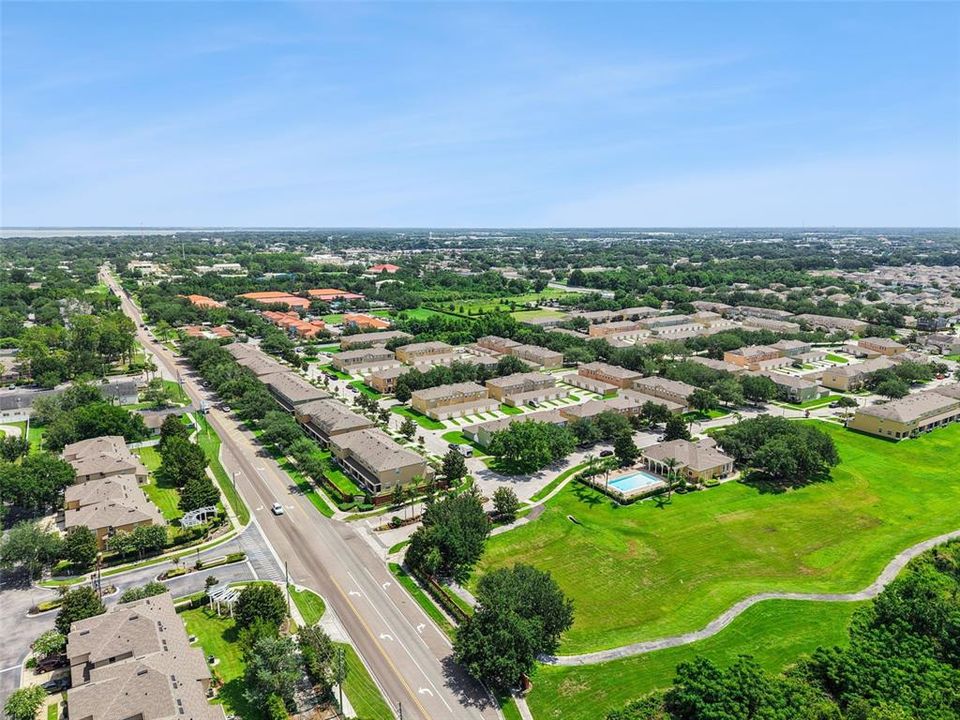 For Sale: $299,500 (2 beds, 2 baths, 1293 Square Feet)