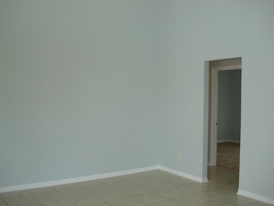 В аренду: $2,200 (3 спален, 2 ванн, 1660 Квадратных фут)