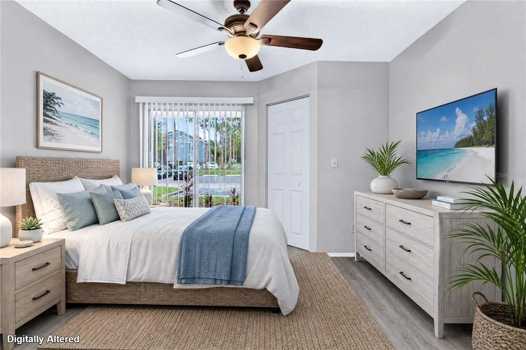 Active With Contract: $125,000 (1 beds, 1 baths, 648 Square Feet)