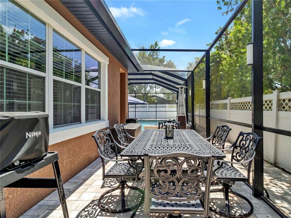 En Venta: $880,900 (5 camas, 4 baños, 3926 Pies cuadrados)
