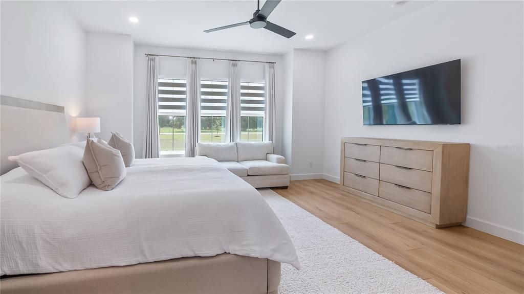 En Venta: $1,049,000 (5 camas, 3 baños, 3339 Pies cuadrados)