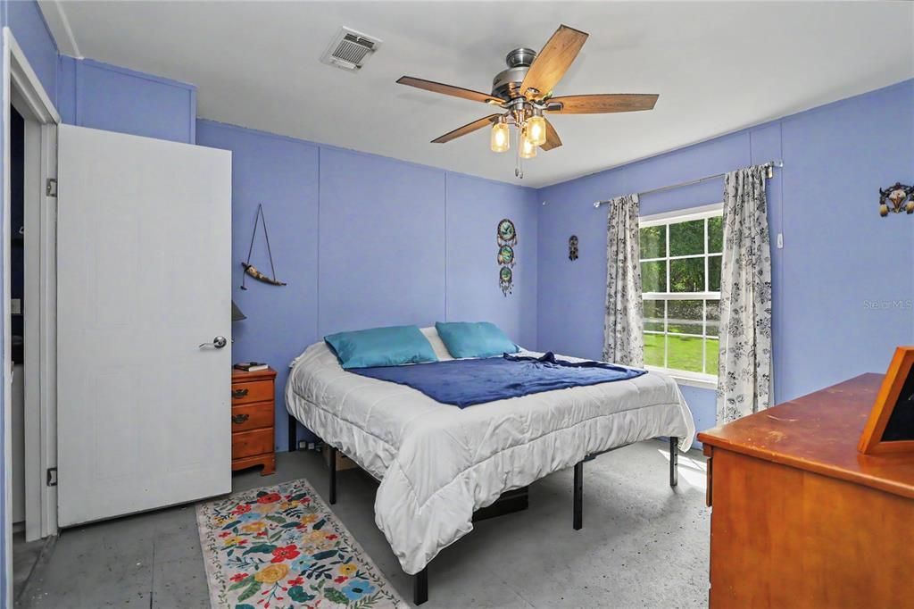 En Venta: $240,000 (3 camas, 2 baños, 1080 Pies cuadrados)