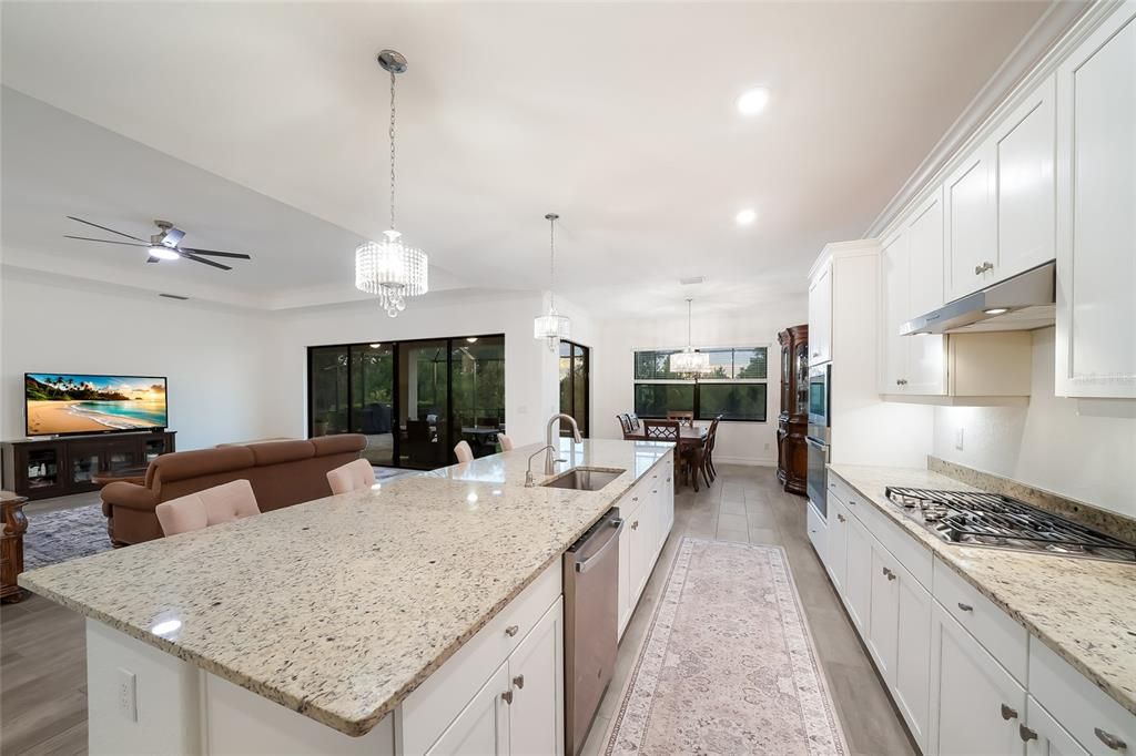 For Sale: $844,900 (3 beds, 3 baths, 2647 Square Feet)